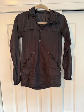 lululemon athletica Women's Black Hooded Pullover Jacket